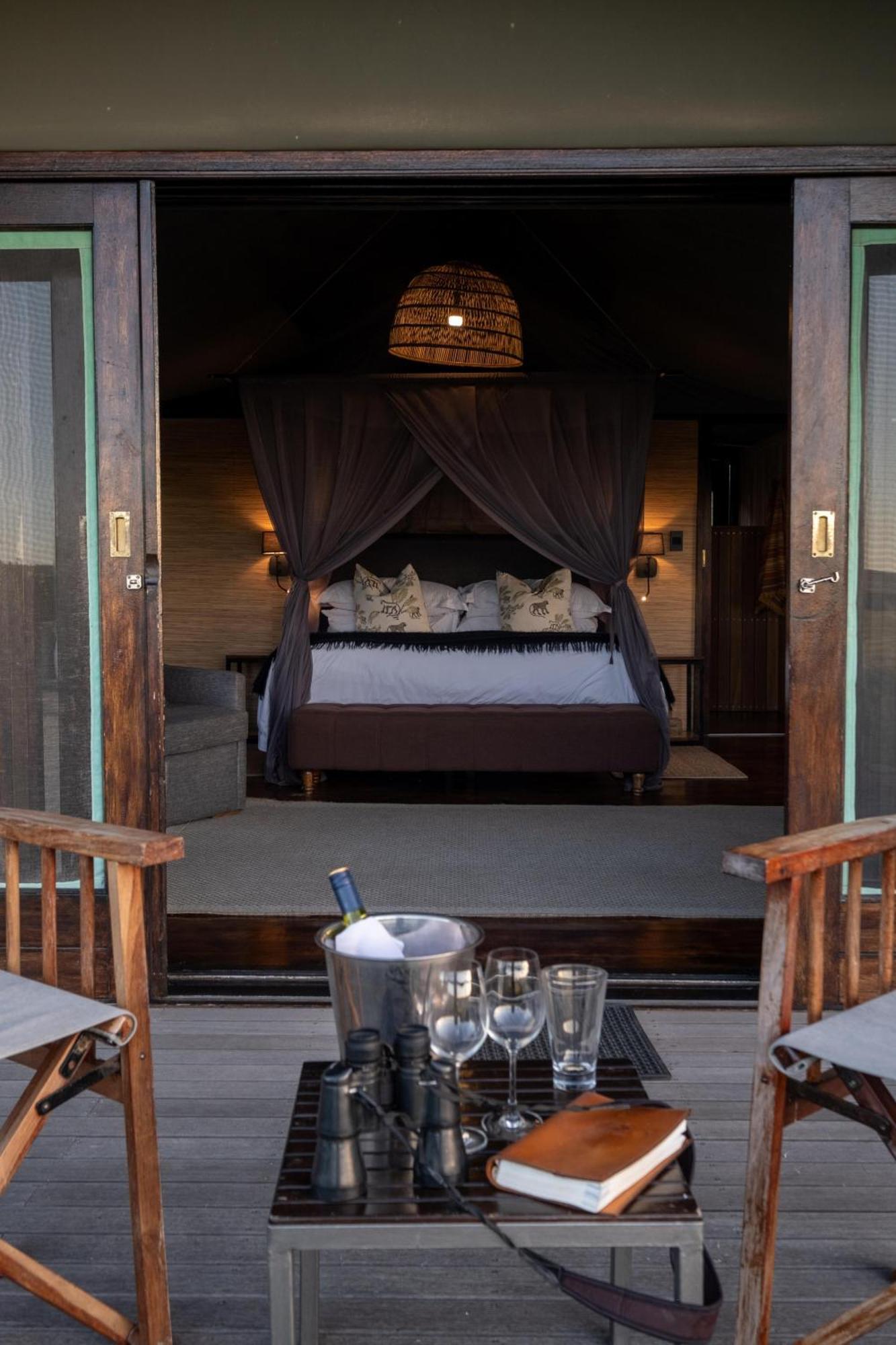 Hillsnek Safari Camp - Amakhala Game Reserve Exterior photo